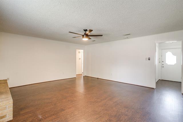 Photo - 232 Linda Dr