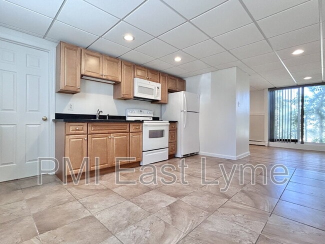 Building Photo - 14 Hamilton Ave Unit 3 Rental