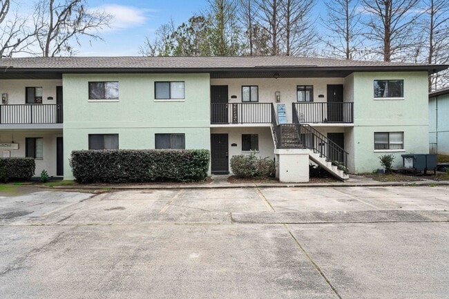 Photo - Move-In Ready 2 BR/ 2BA Condo on Southside close to Truman
