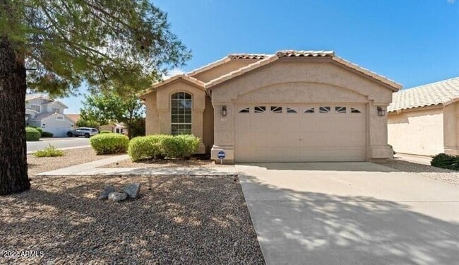 Building Photo - 2235 E Donald Dr Rental