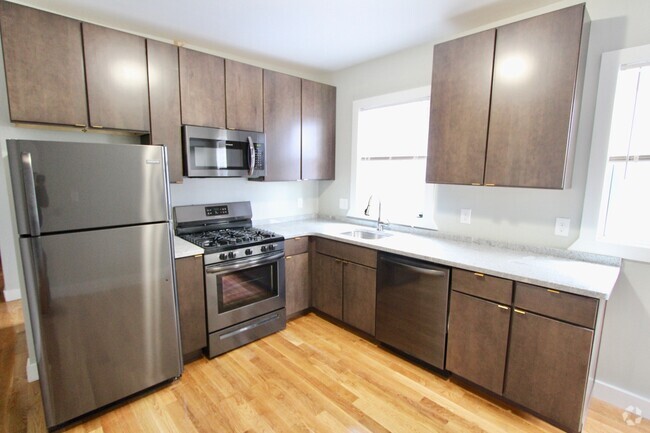 Building Photo - 2 Draper St Unit 1 Rental