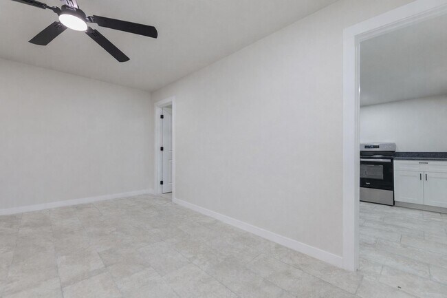 Photo - 306 Westmoreland Dr