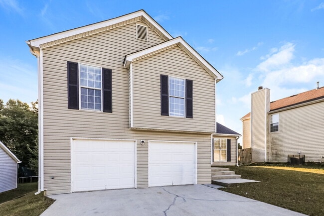 Photo - 5860 Eagles Feather Ln