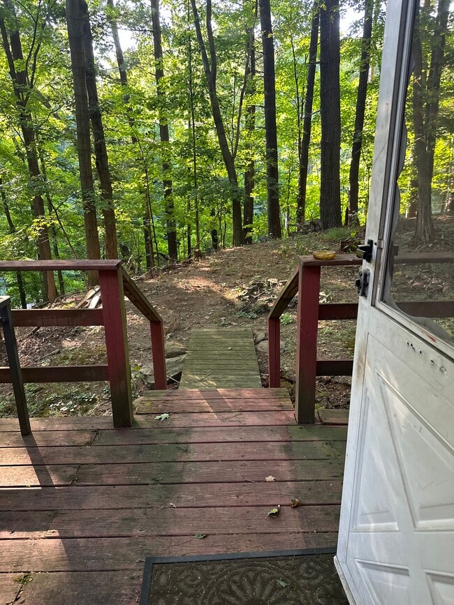 188 Thompson Run Rd