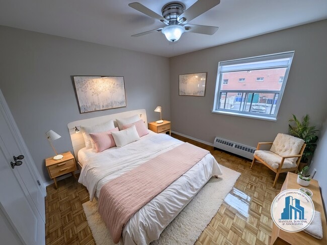 Building Photo - 3450-3450 Fieldgate Dr Unit 204