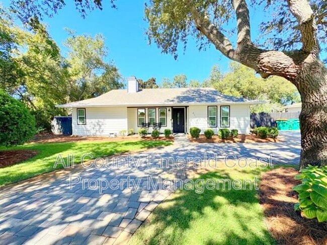 Building Photo - 4104 Indian Bayou N