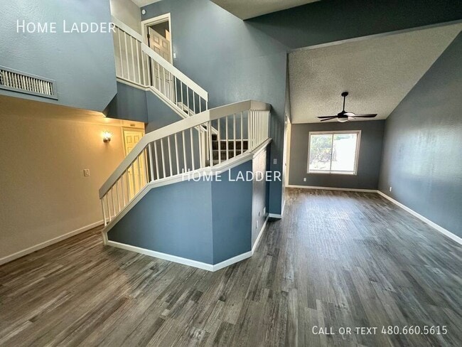 Photo - 1702 N Ventura Ln