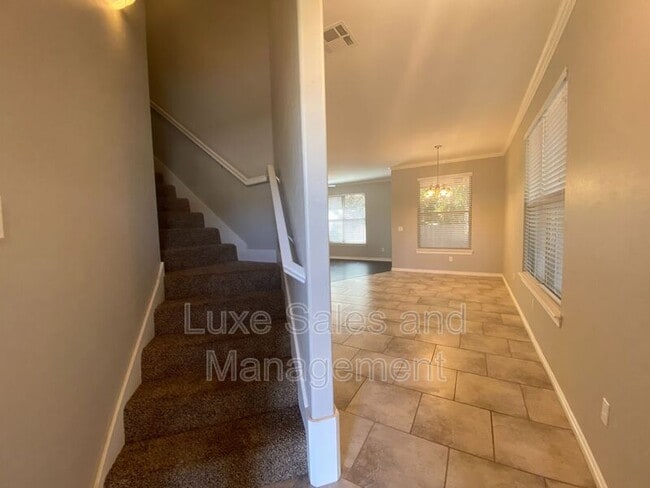 Photo - 1812 NE 135th St
