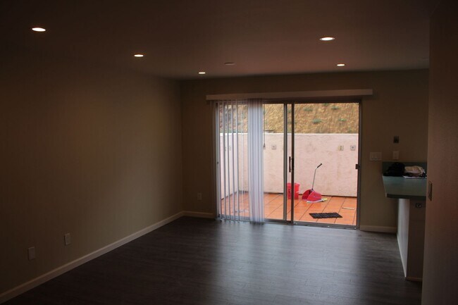 Photo - Spacious 4-Bed Townhome in the Heart of Cl...