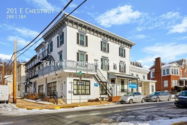 Building Photo - 201 E Chestnut St Unit 4