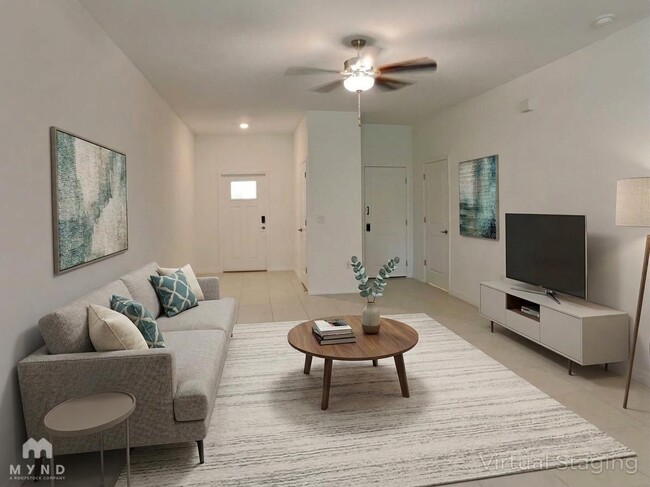 Photo - 6046 Shiner St