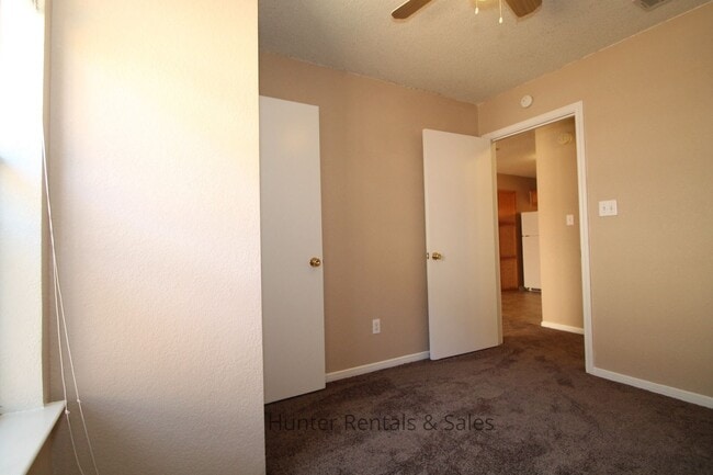 Photo - Delightful Duplex!