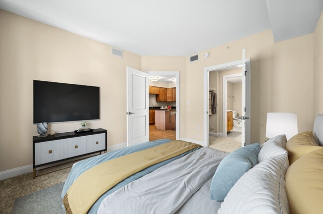 Corner Park Apartments