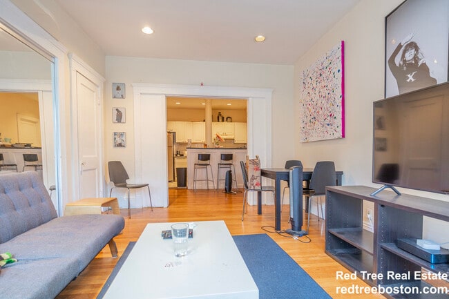 94 Pleasant St