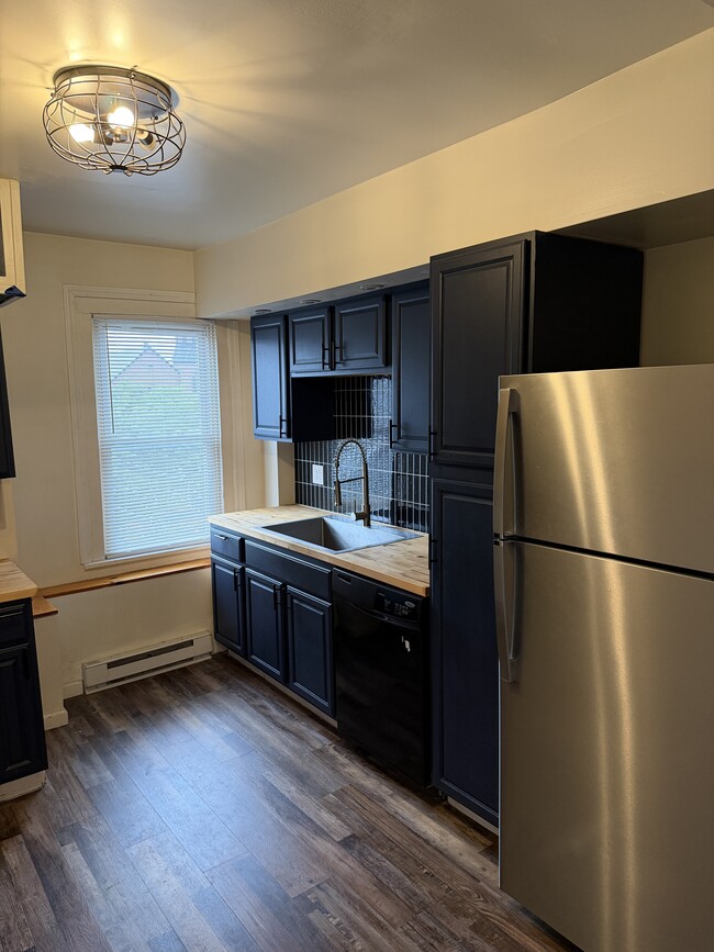 11 N 7th St Unit 3