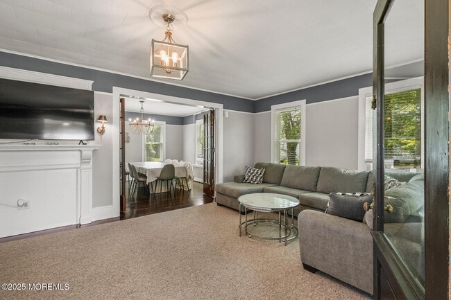 Photo - 496 W Park Ave