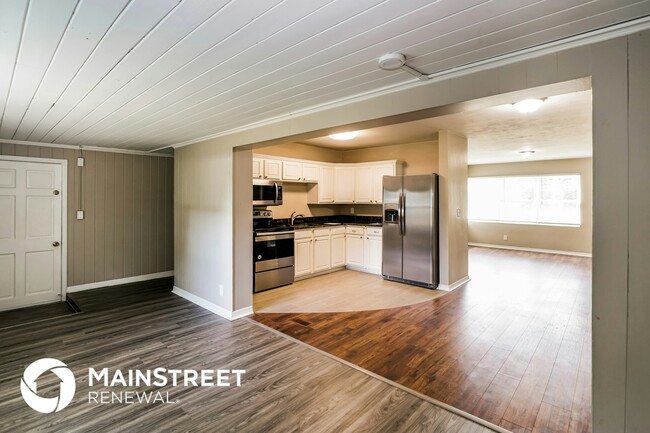 Photo - 216 Westover St