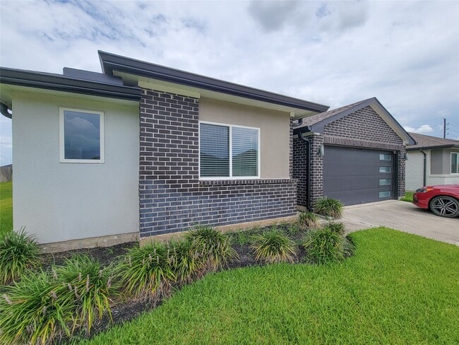 Building Photo - 7919 Grey Wolfe Ln
