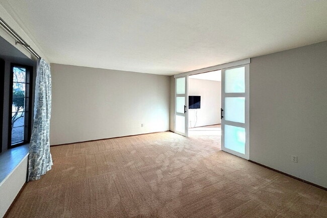 Photo - 12941 NE 71st St