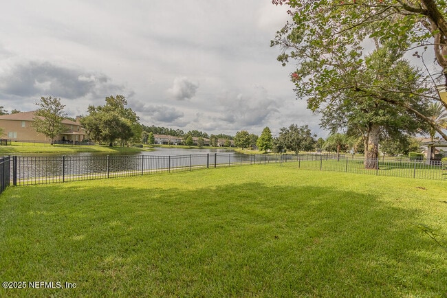 Photo - 608 Spruce Creek Rd