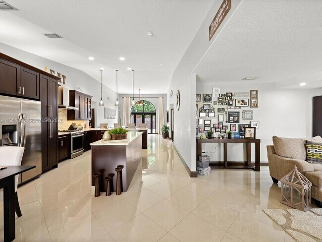 Photo - 14801 SW 154th Ct