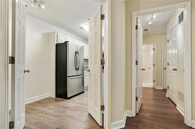 Photo - 3203 Lenox Rd NE Unit 6
