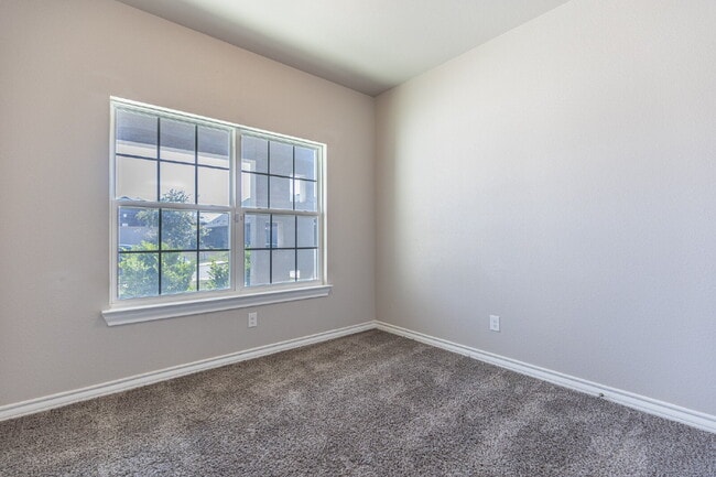 Photo - 115 Katy Post