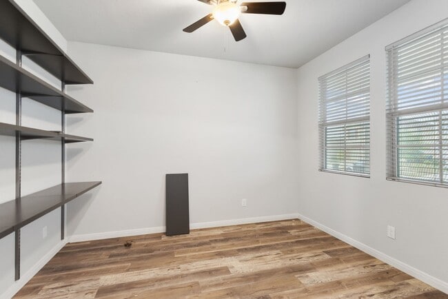 Photo - 4 Bedroom/2.5 Bath Paloma Subdivision