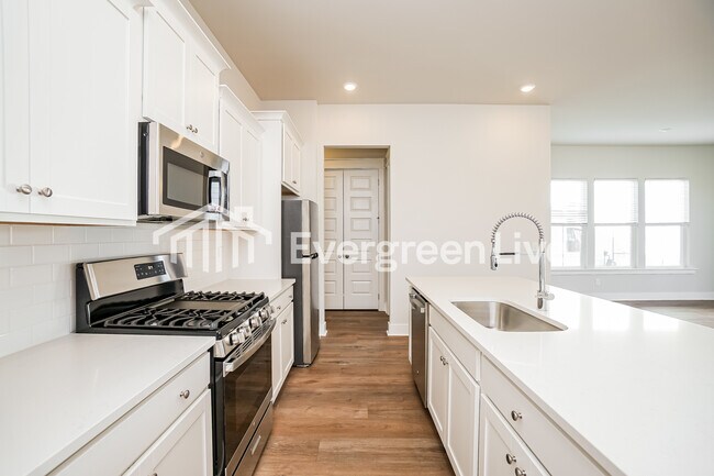 Photo - 130 Bloomsbury St