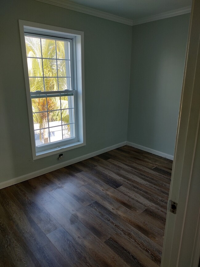 Photo - 374 73rd St #5