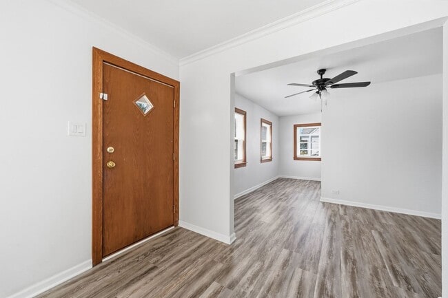 Photo - 829 N Roy Ave