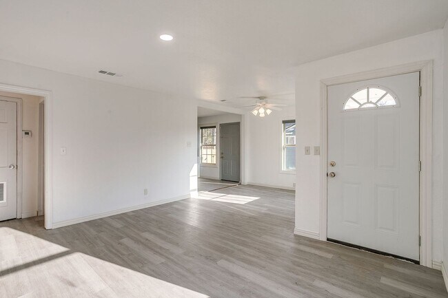 Photo - Remodeled 2 Bed 1 Bath Home Ready for New Tenants Near the River District-76114