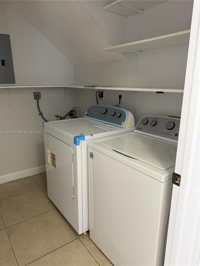 Photo - 14827 Balgowan Rd Unit 101-8