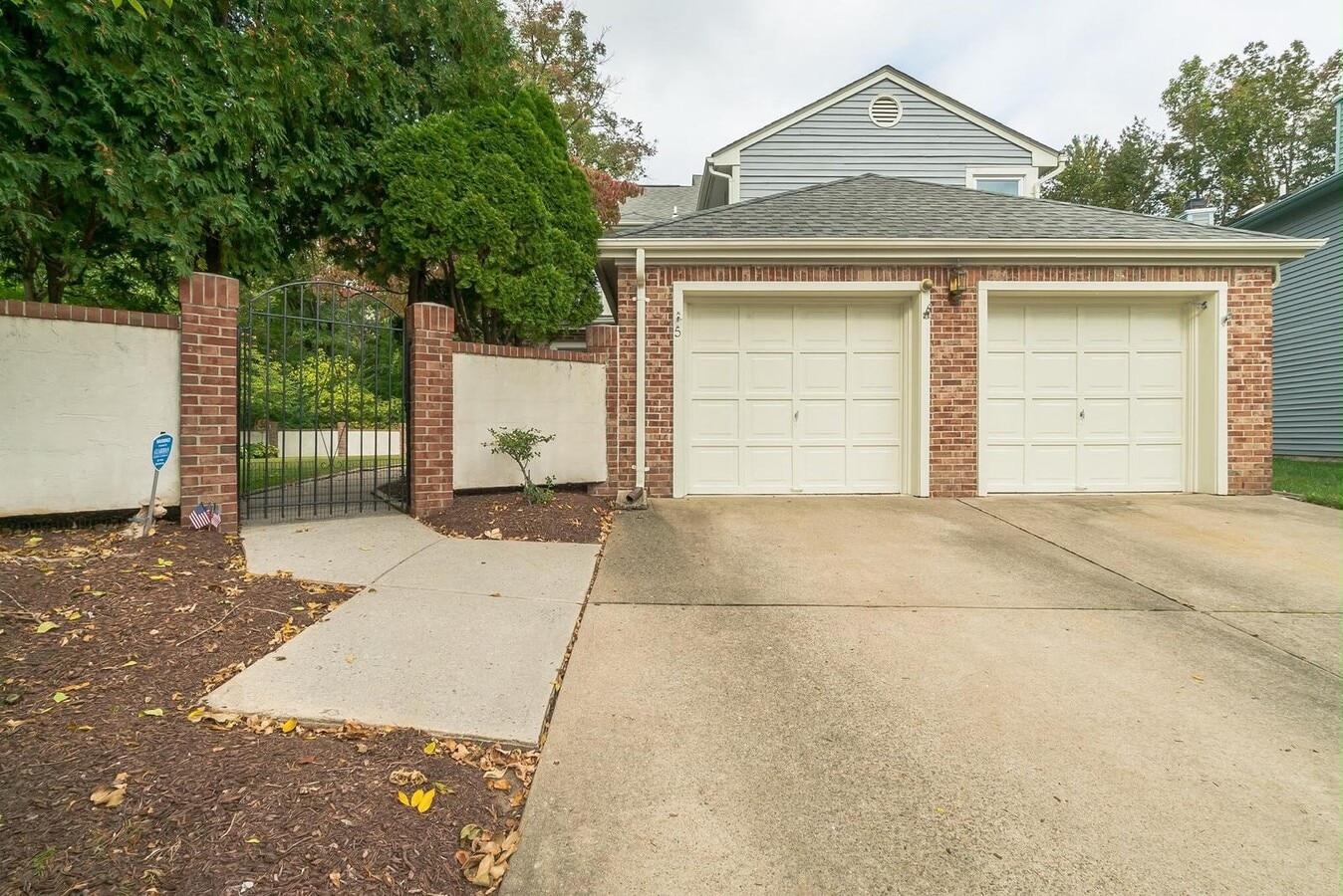 Photo - 5 Nottingham Cir