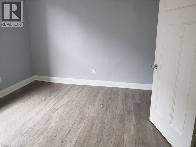 Photo - 95 Cayuga St Unit 2