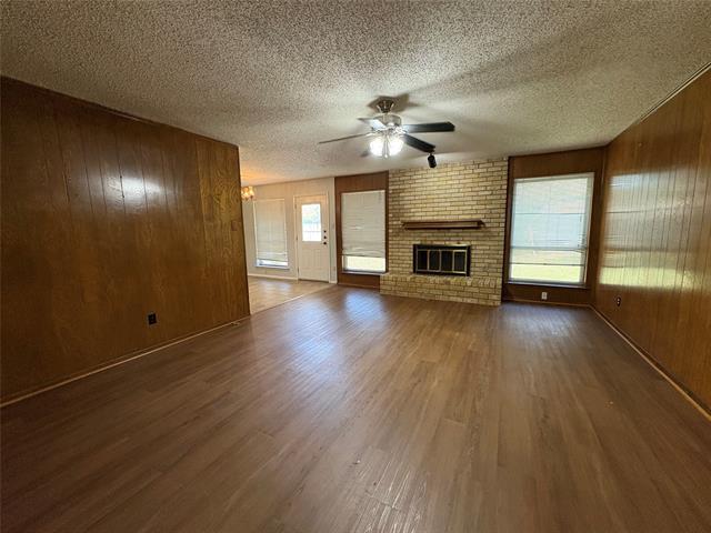 Photo - 2603 Nelwin Pl