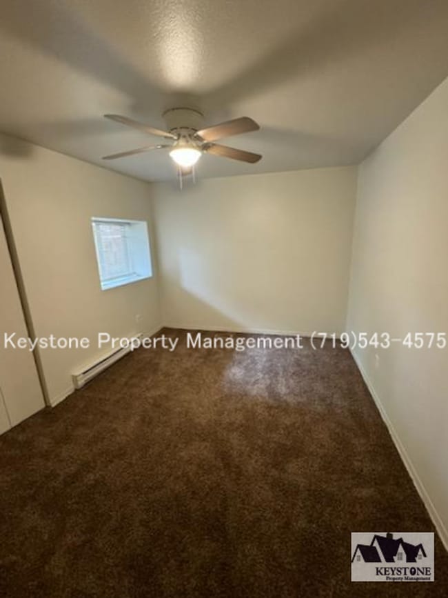 Photo - $425 OFF - Move In Special! 2 Bedroom/1 Bath Apartment w/ Exterior Entrance - $850/$850 Unit 113