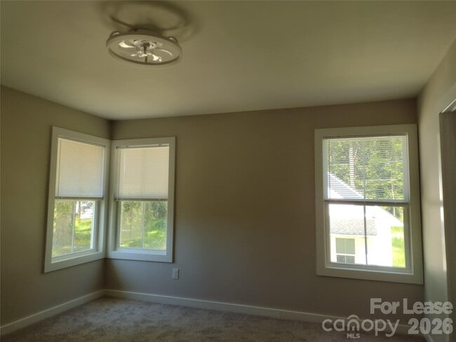 Photo - 305 N Crigler St