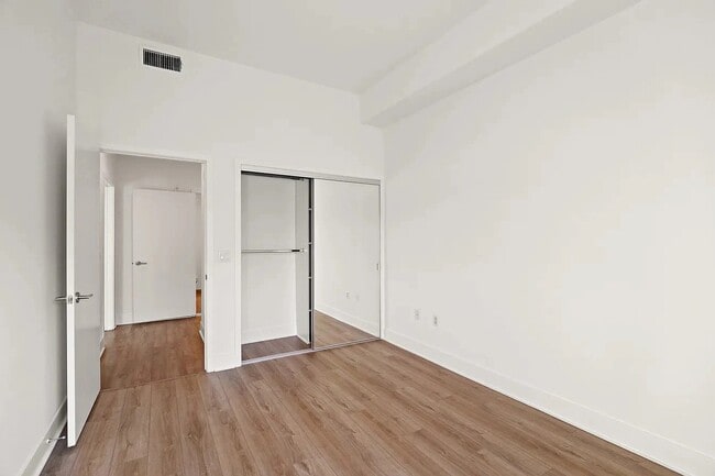 Photo - 5308 Sepulveda Blvd Unidad PH3