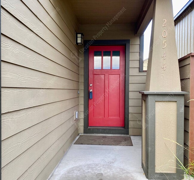 Photo - 3-BR Craftsman home in NE Bend- Boyd Acres
