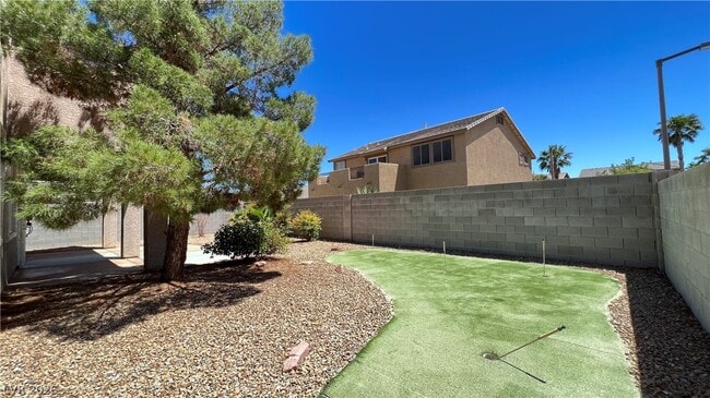 Building Photo - 10645 Brianhurst Ave