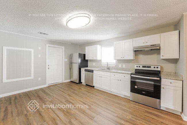 Photo - 905 E Crockett St