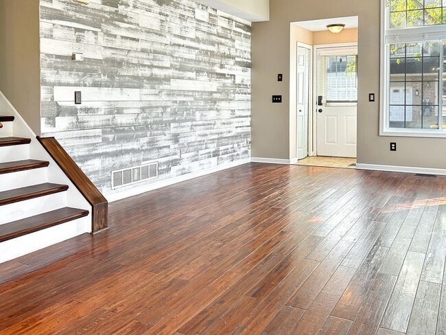 Photo - 13821 Edgewood Ave