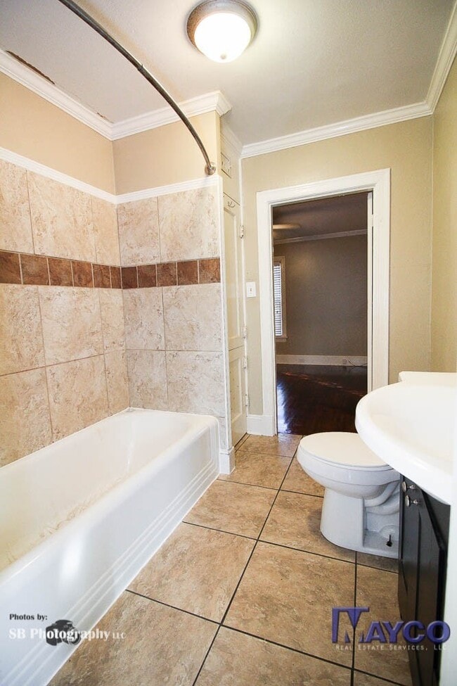 Photo - 656 Kirby Pl Unit 656