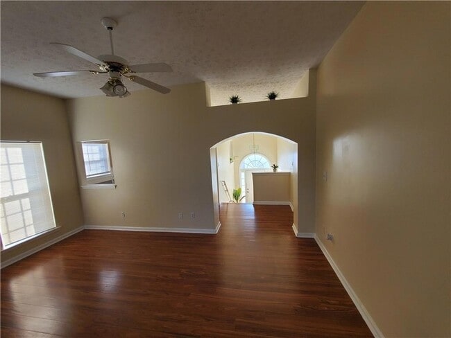 Photo - 5450 Twin Lakes Dr