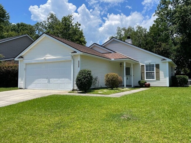 Building Photo - 210 Lytham Ct