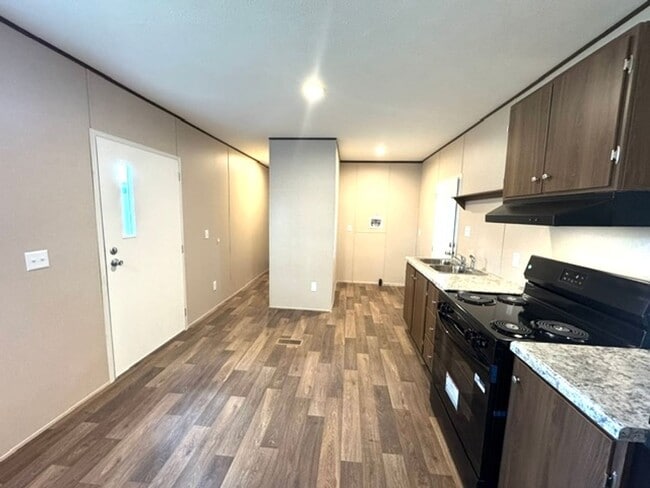Photo - 1627 Coleman Rd