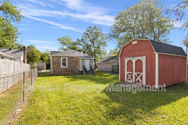 Photo - 660 Chestnut St
