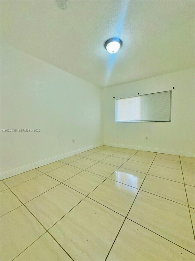 Photo - 2125 NW 66th St Unit 2
