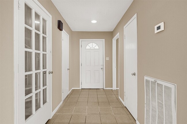 Photo - 3023 Jewel Ann St